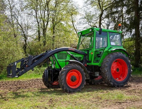 Produktbild: Traktor Klassiker 2027 &ndash; Eintragkalender