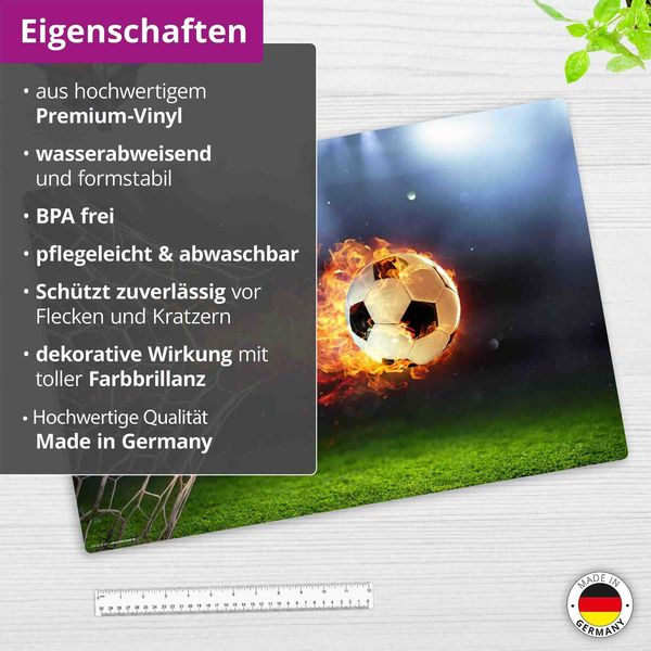 Produktbild: Cover-your-desk Schreibtischunterlage f&uuml;r Kinder Flammender Fu&szlig;ball mit Feuerschweif, aus hochwertigem Vinyl , 60 x 40 cm