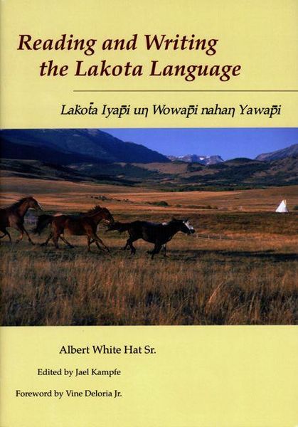 Produktbild: Reading and Writing Lakota Language
