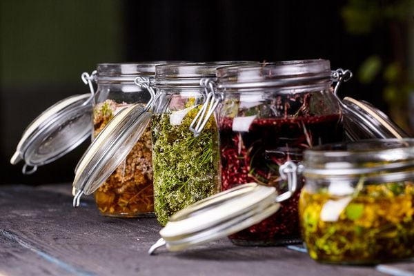 Produktbild: Gesunde Wildkr&auml;uter aus meinem Garten