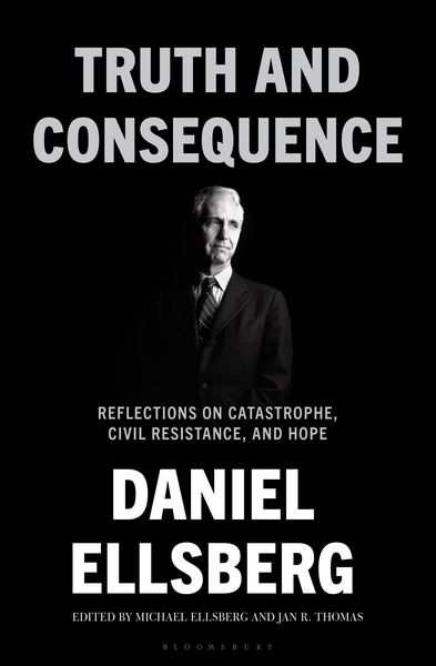 Produktbild: Truth and Consequence