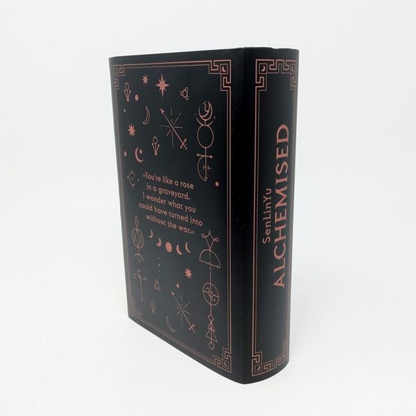 Produktbild: Alchemised English Edition