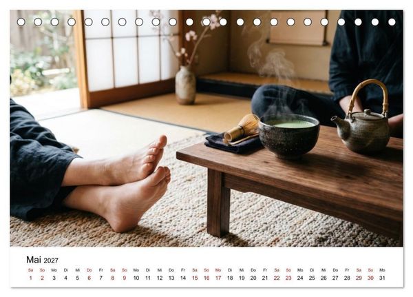 Produktbild: Unten Ohne - Barfu&szlig; durchs Jahr (Tischkalender 2027 DIN A5 quer), CALVENDO Monatskalender
