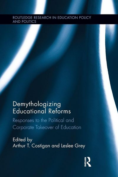 Produktbild: Demythologizing Educational Reforms