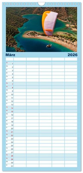 Produktbild: Familienplaner 2026 - Freiheit und Abenteuer - Paragliding mit 5 Spalten (Wandkalender, 21 x 45 cm) CALVENDO