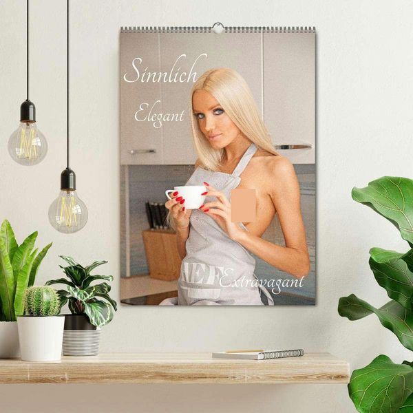 Produktbild: Sinnlich Elegant - Extravagant (Wandkalender 2026 DIN A2 hoch), CALVENDO Monatskalender