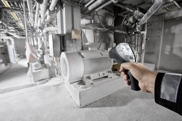 Produktbild: Testo 835-T1 Infrarot-Thermometer Optik 50:1 -30 - +650&deg;C Kontaktmessung