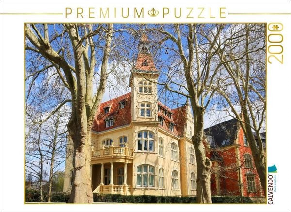 "CALVENDO Puzzle Güstrow, ""Gelbe Villa"" in der Grabenstraße 16 in der Frühlingssonne | 2000 Teile Lege-Größe 90x67cm Foto-Puzzle für glückliche Stunden"