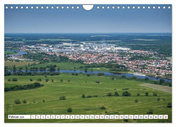Produktbild: Lutherstadt Wittenberg - Stadt der Reformation aus der Vogelperspektive (Wandkalender 2026 DIN A4 quer), CALVENDO Monatskalender