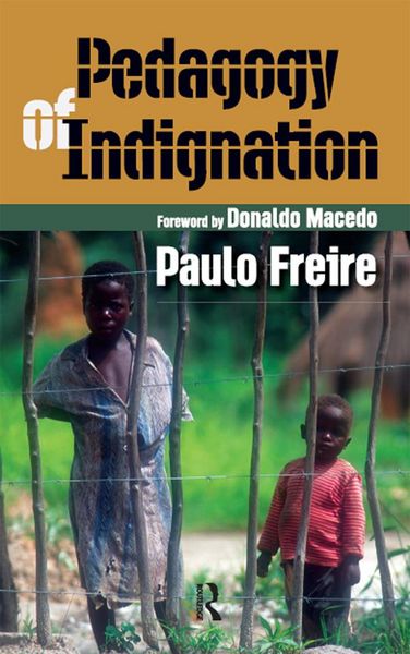 Produktbild: Pedagogy of Indignation
