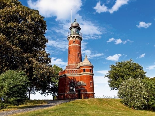 Produktbild: CALVENDO Puzzle Der Leuchtturm in Kiel-Holtenau | 1000 Teile Lege-Gr&ouml;&szlig;e 64x48cm Foto-Puzzle f&uuml;r gl&uuml;ckliche Stunden