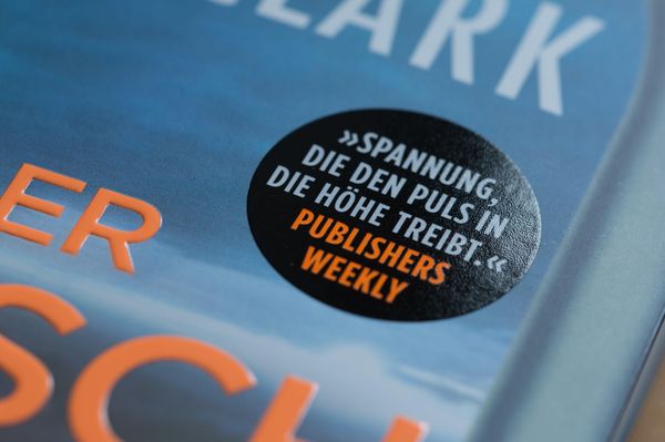 Produktbild: Der Tausch &ndash; Zwei Frauen. Zwei Tickets. Und nur ein Ausweg.