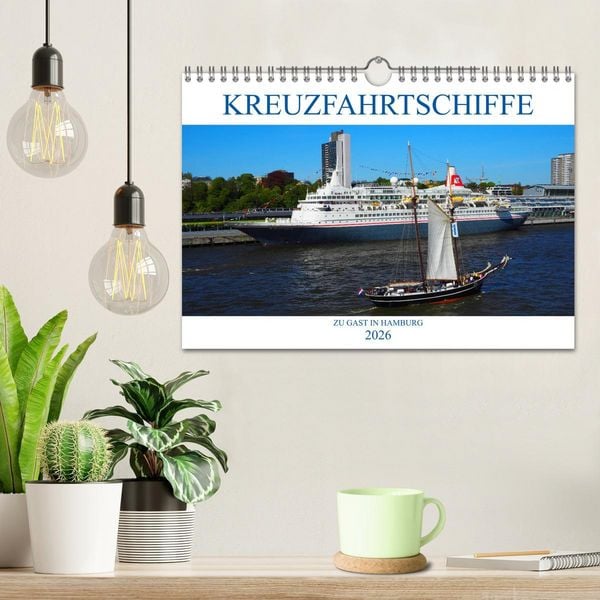 Produktbild: Kreuzfahrtschiffe zu Gast in Hamburg (Wandkalender 2026 DIN A4 quer), CALVENDO Monatskalender
