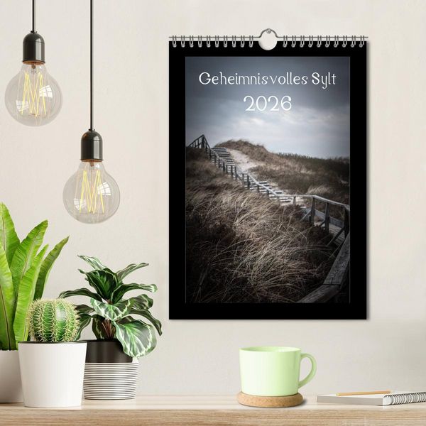 Produktbild: Geheimnisvolles Sylt 2026 (Wandkalender 2026 DIN A4 hoch), CALVENDO Monatskalender