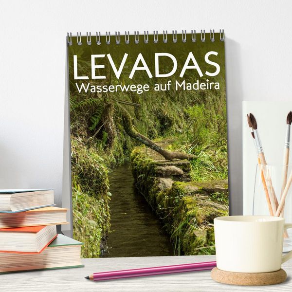 Produktbild: Levadas - Wasserwege auf Madeira (Tischkalender 2026 DIN A5 hoch), CALVENDO Monatskalender