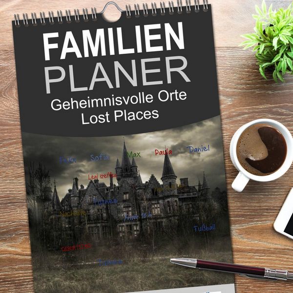 Produktbild: Familienplaner 2026 - Geheimnisvolle Orte - Lost Places mit 5 Spalten (Wandkalender, 21 x 45 cm) CALVENDO