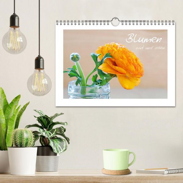 Produktbild: Blumen zart und sch&ouml;n (Wandkalender 2026 DIN A4 quer), CALVENDO Monatskalender