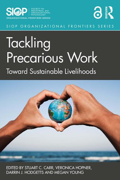 Produktbild: Tackling Precarious Work