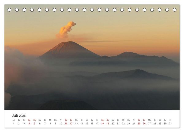 Produktbild: Vulkane - Die atemberaubendsten Motive der Feuerspucker. (Tischkalender 2026 DIN A5 quer), CALVENDO Monatskalender