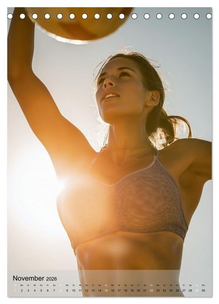 Produktbild: Frauen beim Beachvolleyball - Sonne, Sand, Bewegung (Tischkalender 2026 DIN A5 hoch), CALVENDO Monatskalender