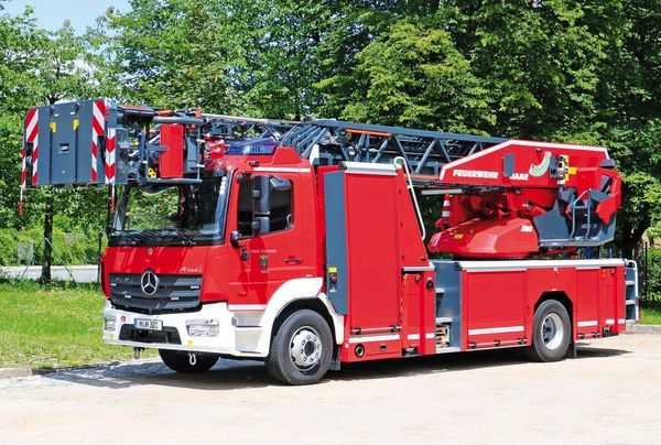 Produktbild: Jahrbuch Feuerwehrfahrzeuge 2021
