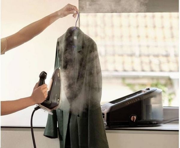 Produktbild: Braun CareStyle 7 Pro IS7286 BK IS7286 BK Dampfb&uuml;gelstation 2700W Schwarz-
