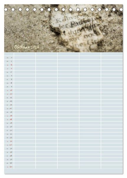 Produktbild: Kleine Sand-Sch&ouml;nheiten / Familienplaner (Tischkalender 2026 DIN A5 hoch), CALVENDO Monatskalender