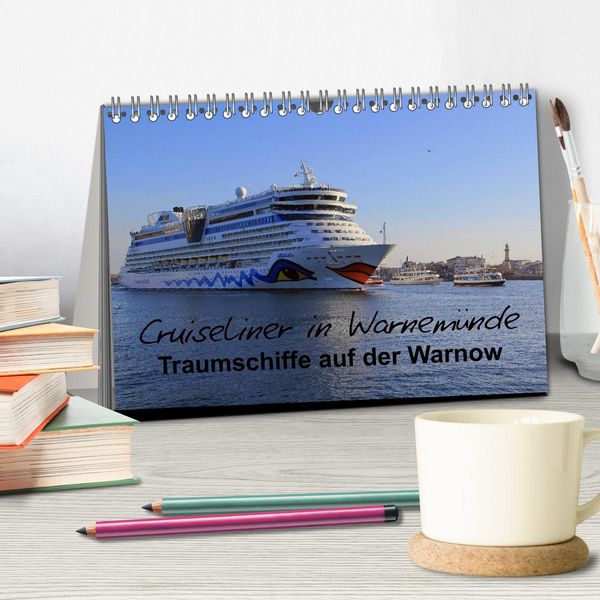Produktbild: Cruiseliner in Warnem&uuml;nde (Tischkalender 2026 DIN A5 quer), CALVENDO Monatskalender