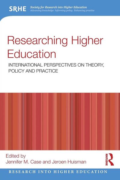 Produktbild: Researching Higher Education