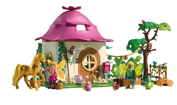 Produktbild: PLAYMOBIL 71838 Gem&uuml;tliches Feenzuhause mit Goldeinhorn und Stall