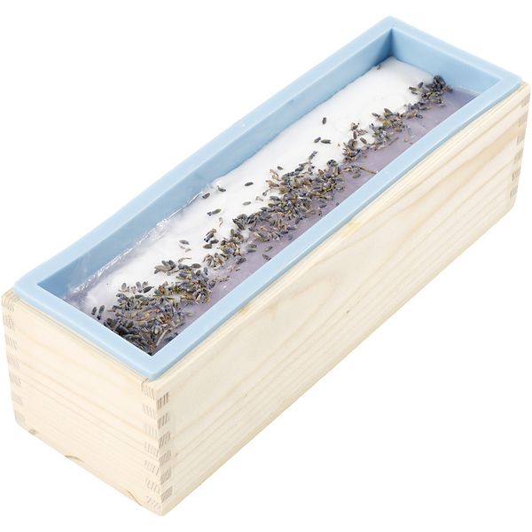 Produktbild: Creativ Company Silikonform im Holzkasten, H 8 cm, L 27,5 cm, B 8,6 cm, 1500 ml, 1 Stk