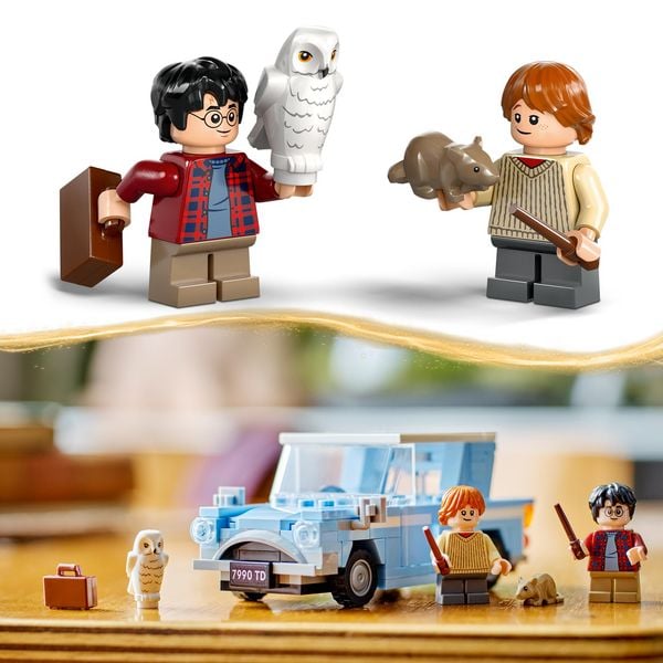 Produktbild: LEGO Harry Potter 76424 Fliegender Ford Anglia Set mit Spielzeug-Auto