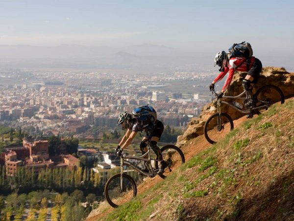 Produktbild: CALVENDO Puzzle Granada/ Spain Rider: Fahrtwind Mtb | 1000 Teile Lege-Gr&ouml;&szlig;e 64x48cm Foto-Puzzle f&uuml;r gl&uuml;ckliche Stunden