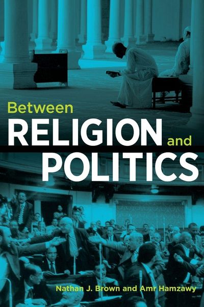 Produktbild: Between Religion and Politics