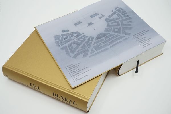 Produktbild: Dunkelblum