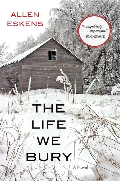 Produktbild: The Life We Bury