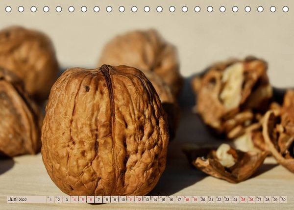 Produktbild: Waln&uuml;sse. Knackig, lecker und so gesund! (Tischkalender 2022 DIN A5 quer)