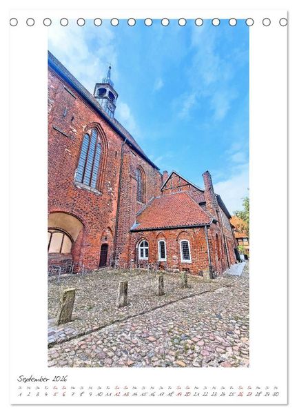 Produktbild: Idyllisches L&uuml;neburg. Historische Fassaden und Giebel der Salz- und Hansestadt (Tischkalender 2026 DIN A5 hoch), CALVENDO Monatskalender