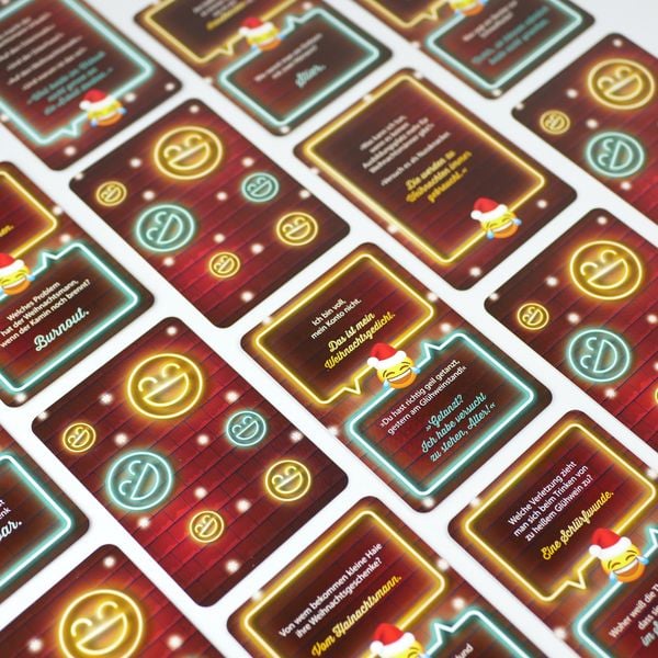 Produktbild: LOL &ndash; Die ultimative Nicht-lachen-Challenge &ndash; Die Weihnachtsedition