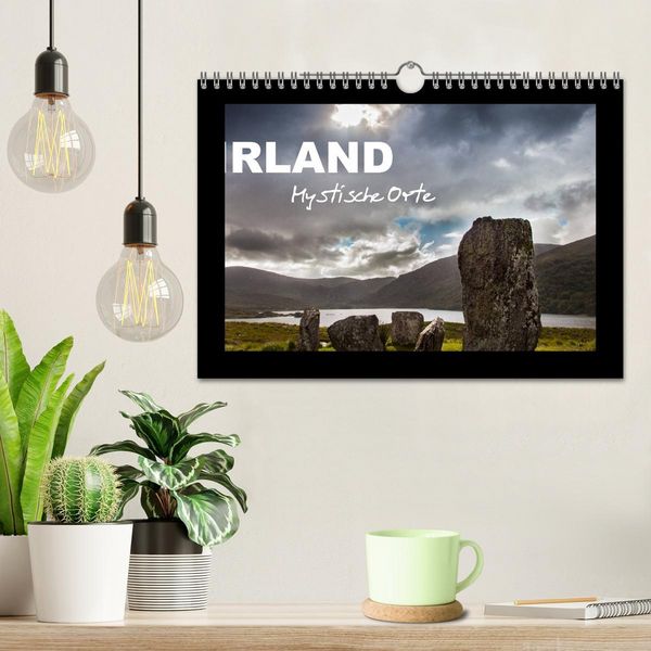Produktbild: IRLAND - Mystische Orte (Wandkalender 2026 DIN A4 quer), CALVENDO Monatskalender