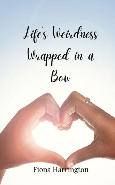 Produktbild: Life's Weirdness Wrapped in a Bow