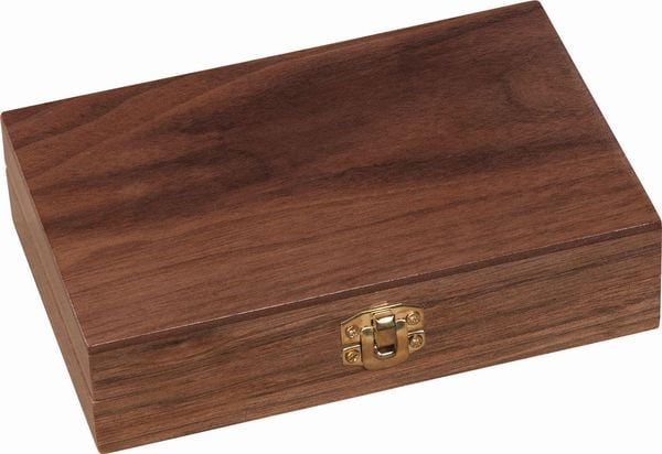 Produktbild: Spielkartenbox mit 5 W&uuml;rfel und 2 Kartendecks &aacute; 54 Karten