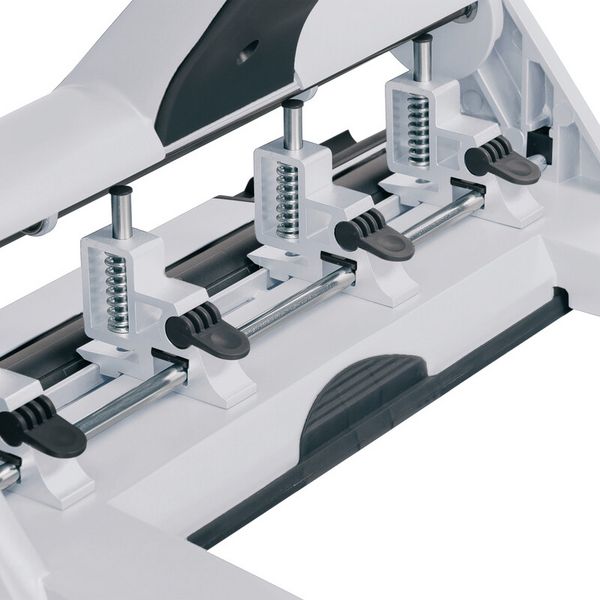 Produktbild: Leitz Mehrfachlocher 5114-00-84 max. Anzahl der Bl&auml;tter:30 Bl. (80 g/m&sup2;) Anzahl der Stanzsegmente:4 Silber 1 St.