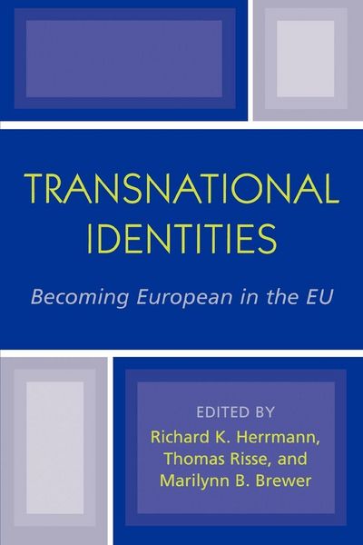 Produktbild: Transnational Identities