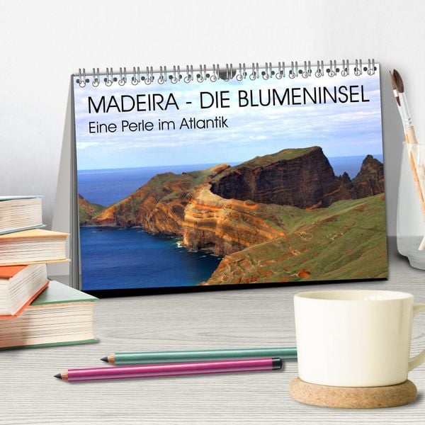 Produktbild: Madeira - Eine wundersch&ouml;ne Perle im Atlantik (Tischkalender 2026 DIN A5 quer), CALVENDO Monatskalender