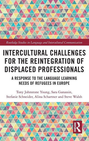 Produktbild: Intercultural Challenges for the Reintegration of Displaced Professionals