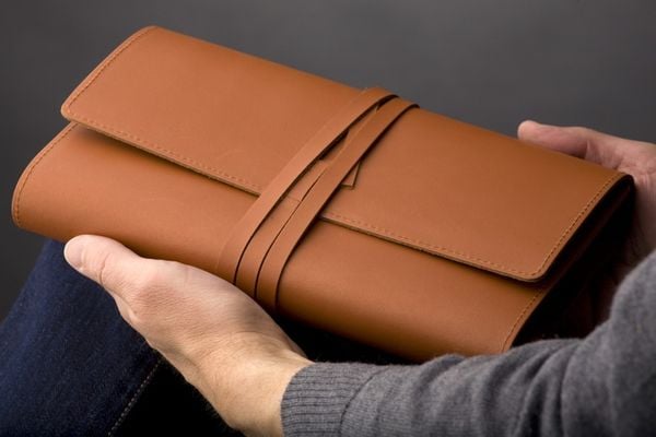 Produktbild: Milano Braun &ndash; Variable Leder-Buchh&uuml;lle