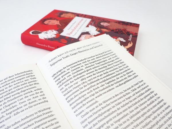 Produktbild: Revolution&auml;rinnen. Frauen, die Geschichte schrieben