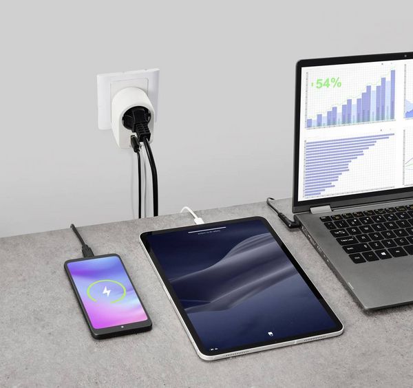 Produktbild: Sygonix SY-6713236 Zwischensteckdose mit USB Wei&szlig;