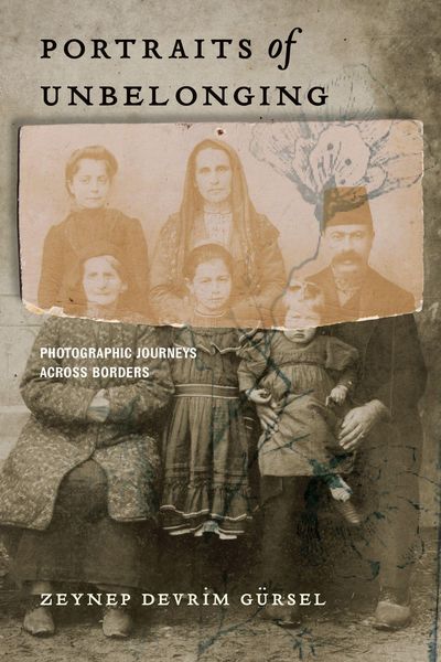 Produktbild: Portraits of Unbelonging